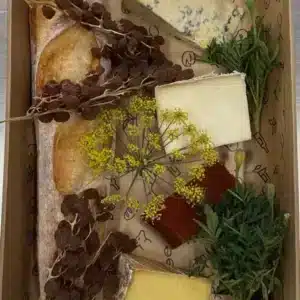 Cheese and cracker platter box